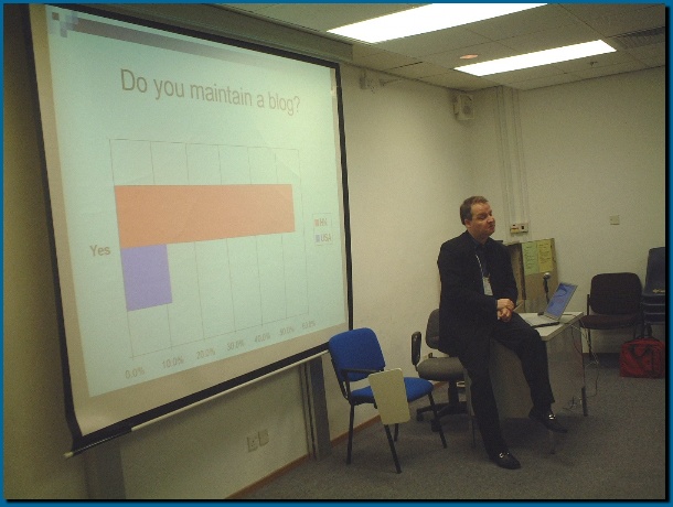 602x451 pixels (95K)